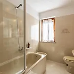 Seconda Stella A Destra Apartament