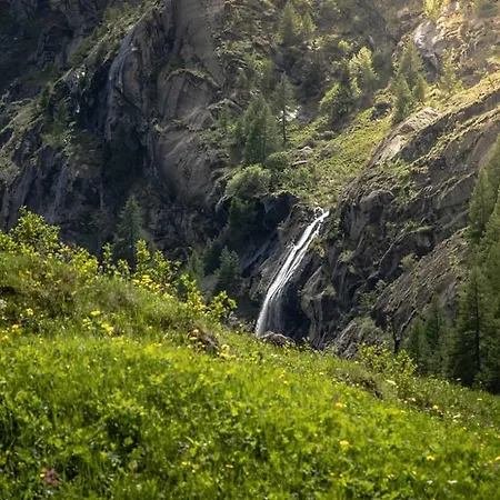 Seconda Stella A Destra فالغريسيتشيه