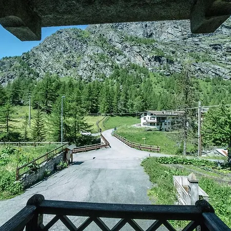 Seconda Stella A Destra Lägenhet Valgrisenche